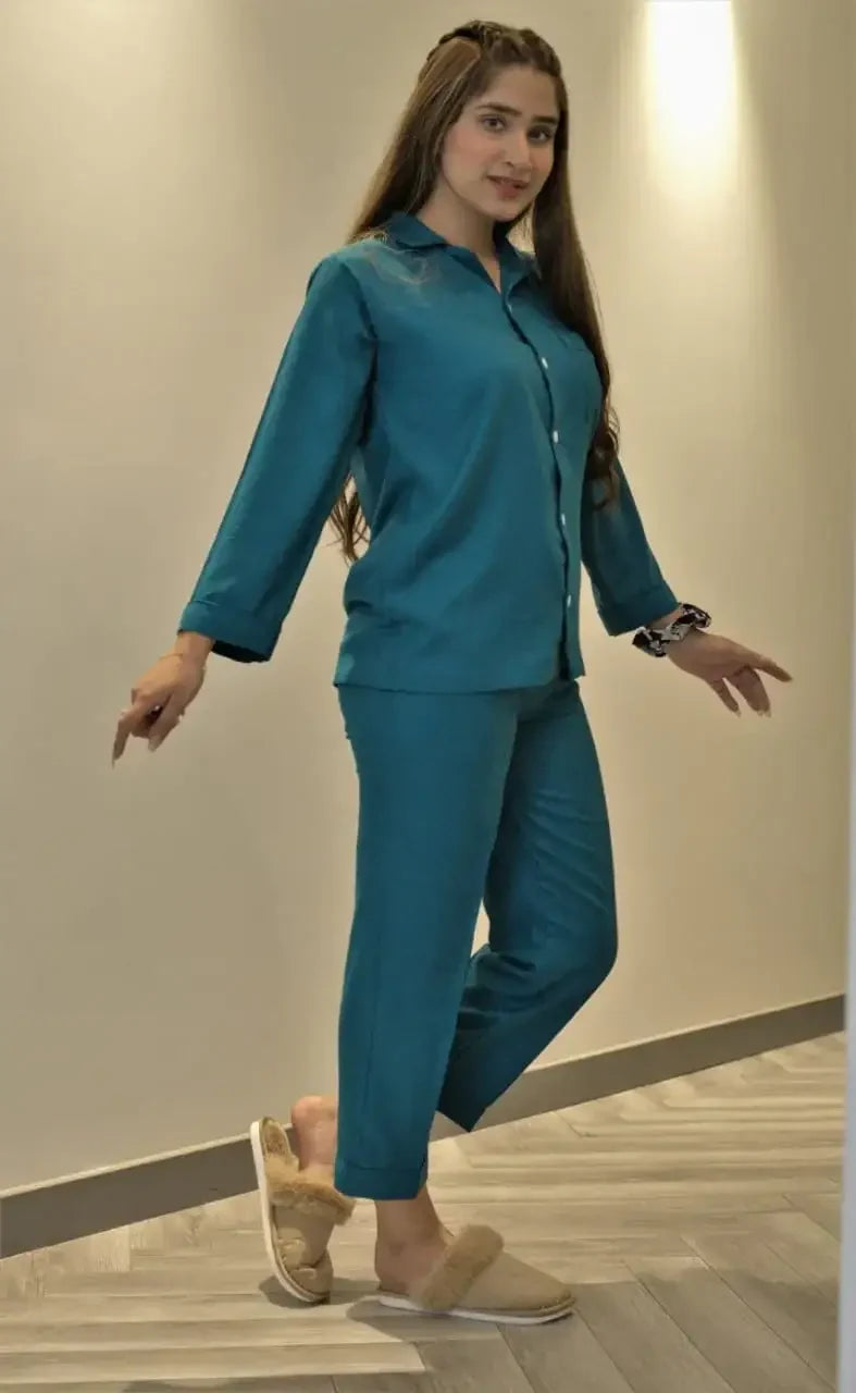 Solid Teal Linen - ELORA OFFICIAL