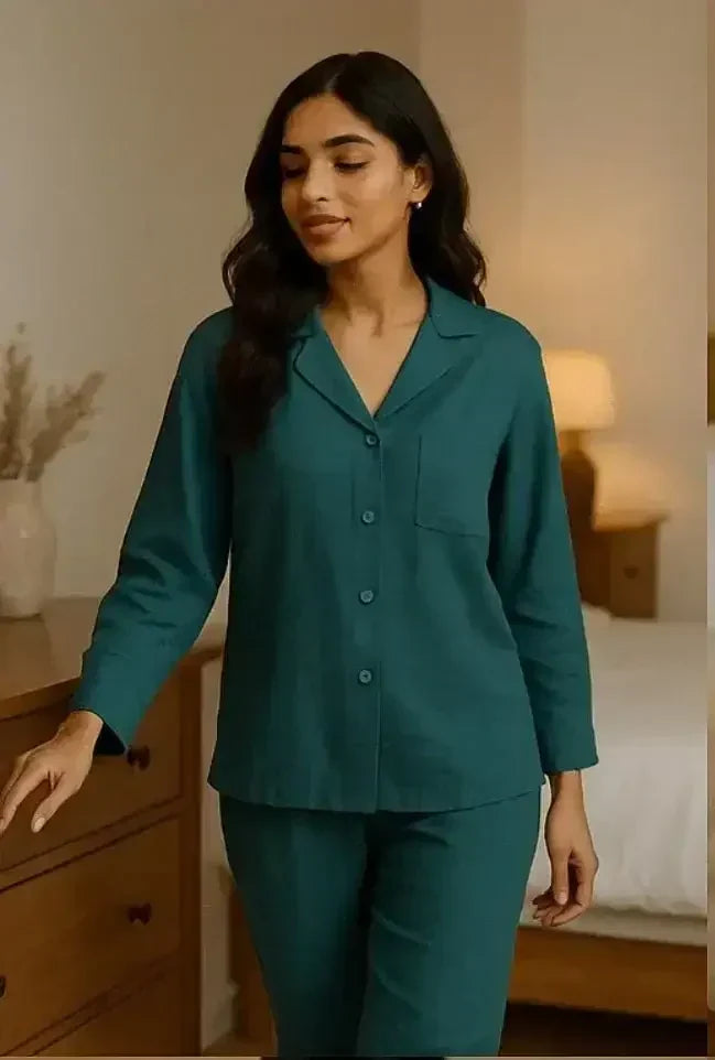 Solid Teal Marina Premium - ELORA OFFICIAL